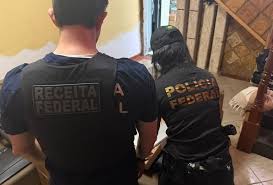 PF investiga desvio de computadores e refrigeradores da Receita Federal no RJ