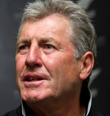 John Wright has replaced Mark Greatbatch as coach of the New Zealand cricket team as a result of a major restructuring following their whitewash one-day ... - john_wright_4d0eb79f39