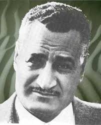 ... encarcelar a miles y poner bajo arresto domiciliario a Naguib. Gamal Abdal Nasser Gamal Abdal Nasser convirtió a Egipto en un estado socialista con un ... - nasser19181970zi1
