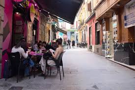 La hostelería avanza una Semana Santa similar a la de 2025, pero pendientes del tiempo y del conflicto en Irán