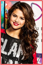 Résultat de recherche d'images pour "selena gomez"