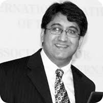 Manish Vaidya earned his bachelor and master&#39;s degrees at the University of North Texas and his Ph.D. at the University of Florida. - VaidyaManish