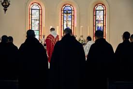 Quem são os católicos ultratradicionalistas em cisma com o Vaticano e que estão em 11 estados do Brasil