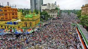 Kolkata High Court Issues Notice to Mamata Banerjee, Abhishek Over Road Blockades