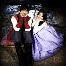 Hasil gambar untuk gu family book