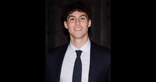 Mercer Island High School student dies after being struck by lacrosse ball at recruiting showcase