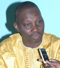... du médiateur burkinabè en Guinée, le général de division Ali Traoré, se fait discret comparativement à son homologue en Côte d&#39;Ivoire, Boureima Badini. - ali-3-adb70