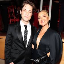 Kate Hudson and Ex Chris Robinson Reunite at Son Ryder's College Graduation