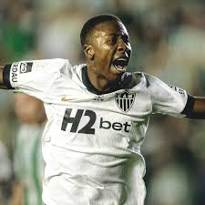 Yara Fantoni: Galo: O gol que venceu o relógio