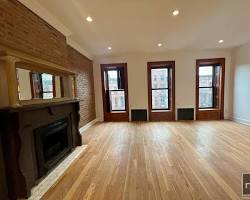 Image of meticulously restored historic brownstone in Brooklyn