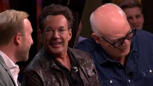 Joling aast op de vriend van Raymond Mens: "Hij heeft altijd zin"