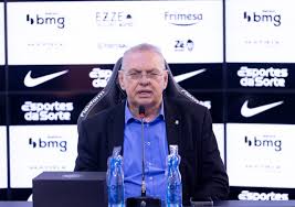 Corinthians leva transfer ban e está impedido de contratar novos jogadores