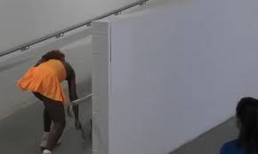 Umilită la Australian Open, și-a ieșit din minți la vestiare. "Credeam că nu sunt camere video". Imaginile sunt virale