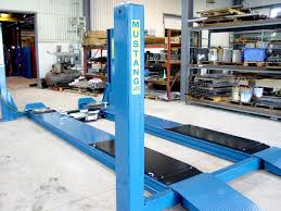 Hydraulic Lifts Mid-Rise Air | PKS Lifts