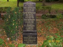 Grab von Marie Hoffmeister (geb. Weiß) (06.03.1882-26.10.1957 ...