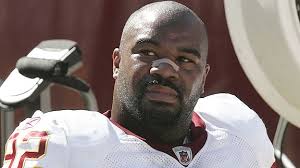 Albert Haynesworth Charged With Swiping Credit Card Down Cleavage | News One - albert-haynesworth3