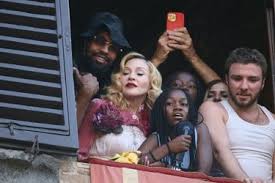 parismatch.com - News update