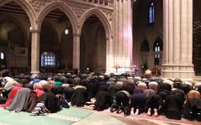 Muslims Chant to Remove Jesus at Washington&rsquo;s National Cathedral