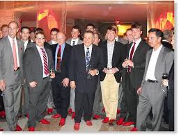 「picture in tony podesta office」の画像検索結果