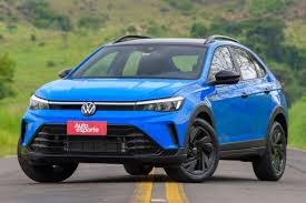 Veja carros que serão excluídos das categorias Uber Comfort e Black em 2027