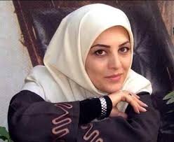 فیلم / توهین ژیلا صادقی به هواداران پهلوی