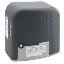 Apollo Juno Solar vs. AC Gate Opener: Which One is Right for ...