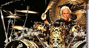 ZZ Top drummer Frank Beard dies