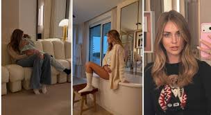 Chiara Ferragni, il compleanno nella super casa di Milano CityLife: il quartiere vip, il living con divano a moduli e la vasca ovale