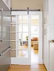 Seis puertas correderas para cocinas y baos - Mi Casa
