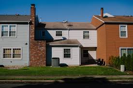 The 7% Trap: Why the Wrong People Are Paying Off Their Mortgages and Losing a Decade of Retirement Wealth