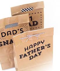 10 cool DIY gifts from the kids: 2014 Father&#39;s Day Gift Guide - fathers-day-printable-snack-bags_zps5ca3dac3
