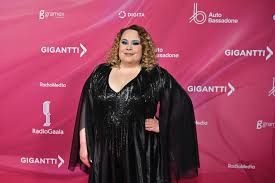 Fiktio on fiktiota – Salkkarit-tähti herättelee katsojia muistamaan, ettei sarja ole totta