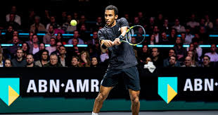 Carré d’as pour FAA à Rotterdam; remontée de Shapovalov à Dallas