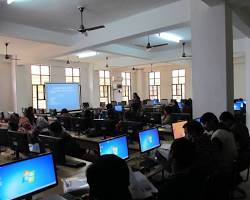 Image of Sri Balaji University Computer Labs, Pune
