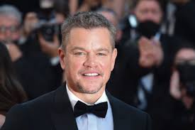 Christopher Nolan tak sependapat dengan Matt Damon soal pembuatan film