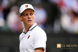 Sinner fa doppio fallo e se la prende con il pubblico: nervosismo a Wimbledon