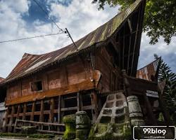 Image of Dinding Rumah Bolon