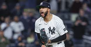 Devin Williams Settles In as Yankees' Closer After Rocky Start