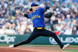 Mariners push Bryce Miller’s start back; Luis Castillo addresses trade rumors