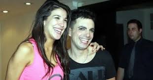 images?q=tbn:ANd9GcSr2kLi3wDhsqSzYivZYjlBG1VOgI1SPJT96q-LCReqhlp1CxeKFFd4BBy-GCY