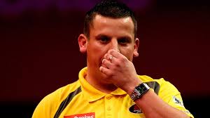 Dave Chisnall became the first major casualty of the PDC World Championship as the number seven seed was sensationally knocked out by John Henderson, ... - 59551.3