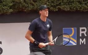 Trend Google: bellucci tennis