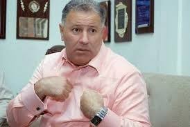 Resultado de imagen para foto del alcalde gilberto serulle asustado