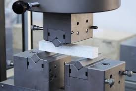 Flexural test of Fiber-Reinforced Plastic Composites - ISO ...