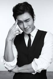 Hasil gambar untuk choi siwon