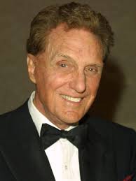 Robert_Stack.jpg