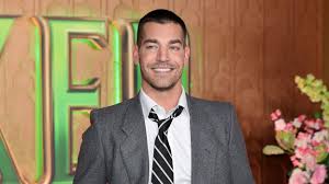 Matt Rogers' Steamy Photo Stuns Fans