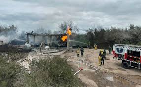 Explotan cuatro autotanques de gas LP en Tepeaca, Puebla