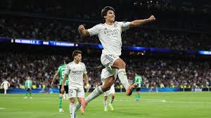 Gonzalo guía la goleada del Real Madrid y aprieta la cima de LaLiga