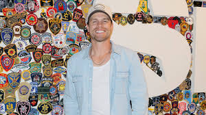 Dustin Lynch's 'In the City' Cameo: Friendship, Drama, and Reality TV Debut with Lindsay Hubbard